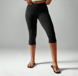 Leyla Capri Pants