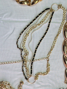 Pearls and chain mixed belt